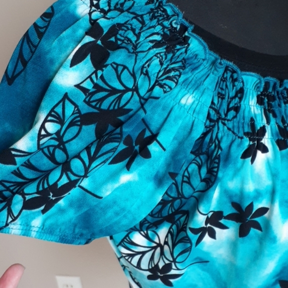 CAROL ROSE Gathered Ruched Tunic Top - Picture 7 of 7